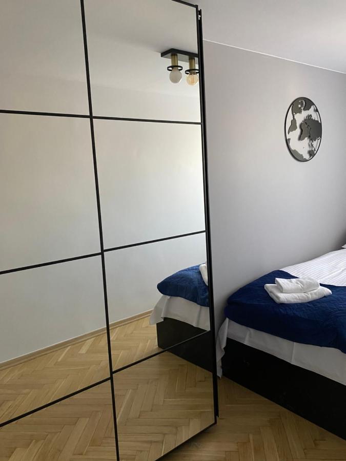 ワルシャワApartament Emilianアパートメント エクステリア 写真